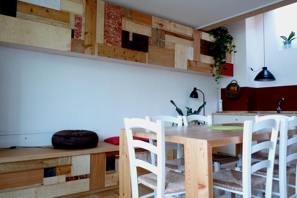 B&B Casa Sul Lago - Appartamenti Calceranica al Lago Eksteriør bilde