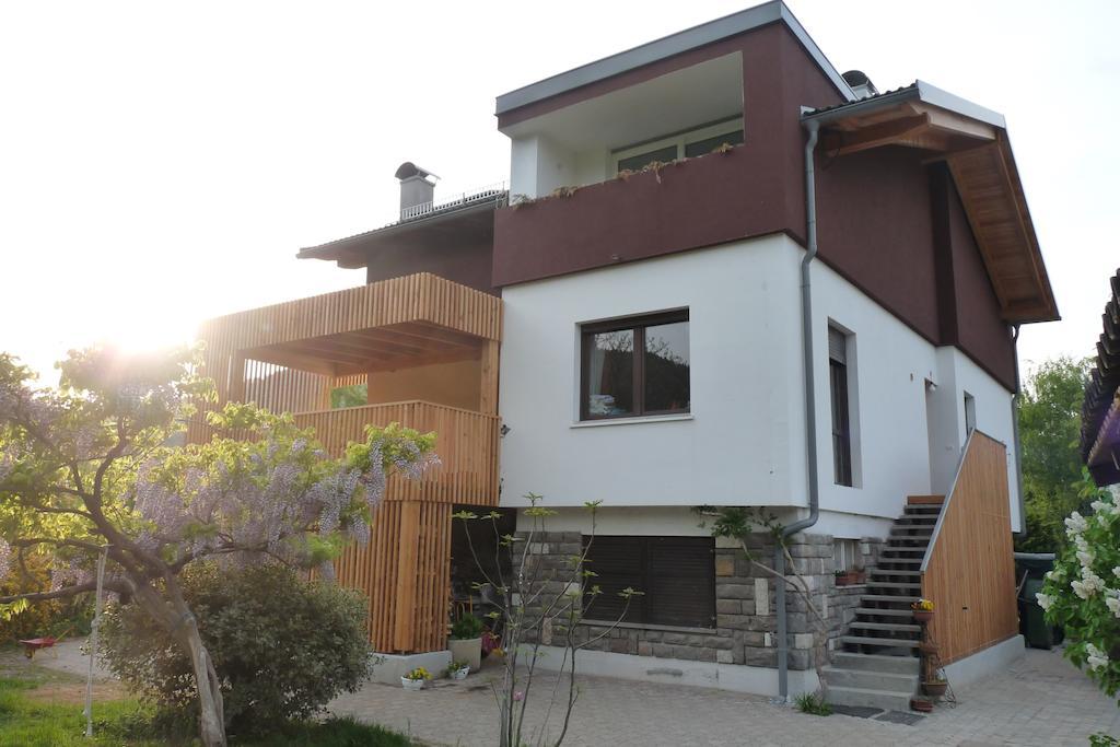 B&B Casa Sul Lago - Appartamenti Calceranica al Lago Eksteriør bilde